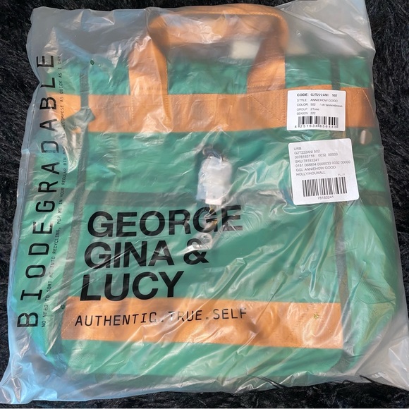George Gina & Lucy green Anniehow Good bag. NWT - Picture 4 of 8
